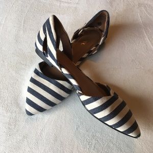 Merona Blue & Cream Stripped Size 6 Slip Ons